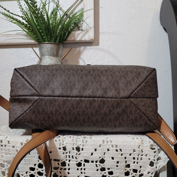 Michael Kors Brown Unisex Rhea Zip Medium Slim MK Signature Logo Backpack - Picture 6 of 14
